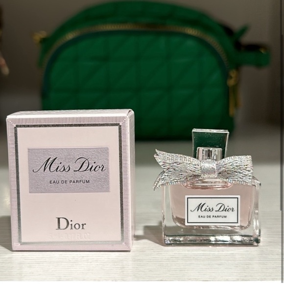 Miss Dior Parfum - Picture 2 of 4